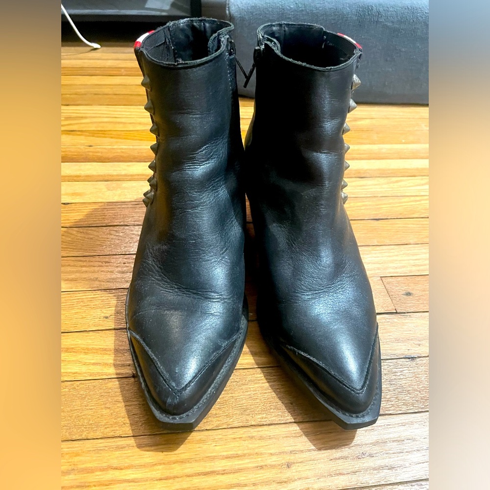 Brusque Leather Boots - Picture 4 of 8